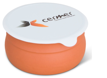 Ceramic container with plastic films for heat-sealing